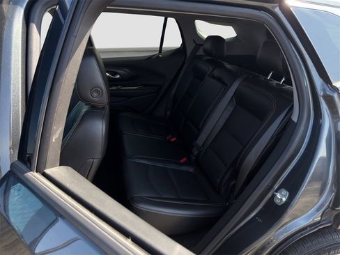 Used 2021 GMC Terrain SLT w/ Infotainment Package II image 13