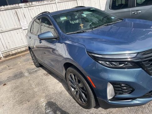 Used 2024 Chevrolet Equinox RS image 2