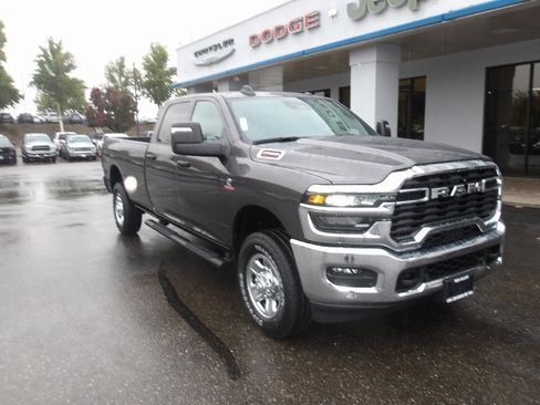New 2026 RAM 2500 Tradesman image 2