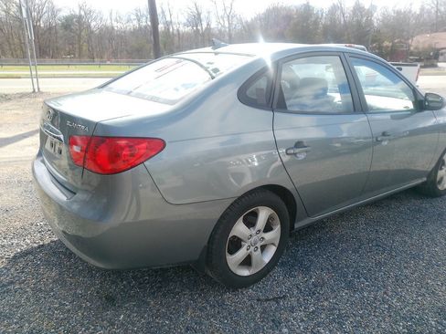 Used 2010 Hyundai Elantra SE image 16