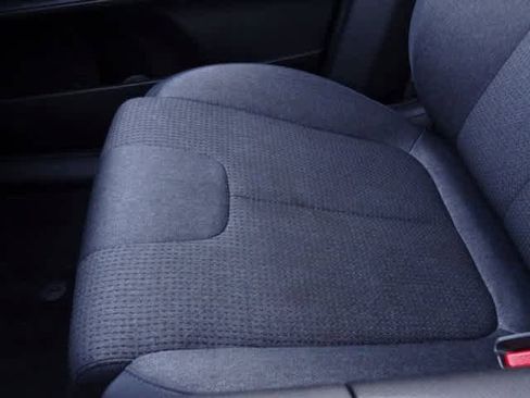 Used 2023 Hyundai Santa Fe SE image 16