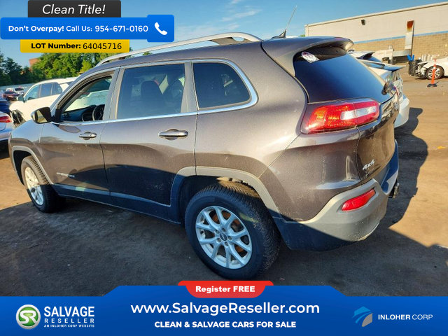 Used 2014 Jeep Cherokee Latitude w/ Comfort/Convenience Group AWD/4WD image 3