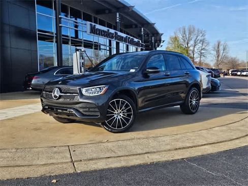 Used 2022 Mercedes-Benz GLC 300 image 1