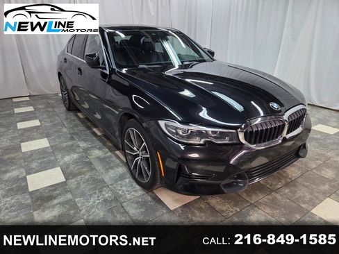 Used 2019 BMW 330i xDrive Sedan w/ Convenience Package image 1