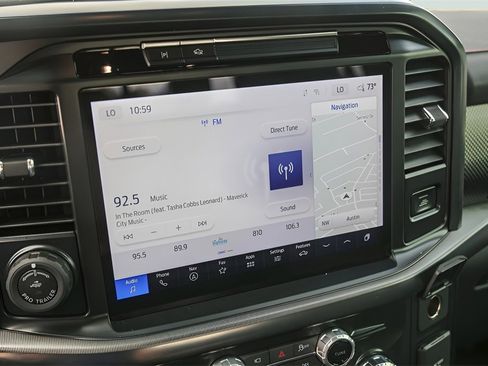 Used 2025 Ford F150 Raptor image 19