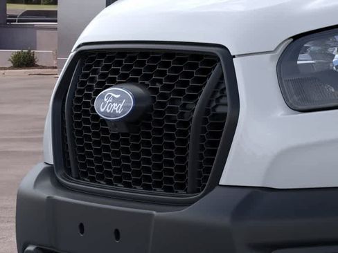 New 2026 Ford Transit 250 148 Medium Roof w/ Load Area Protection Package RWD image 16