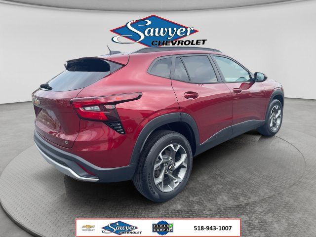 Used 2024 Chevrolet Trax LT w/ Driver Confidence Package FWD image 5