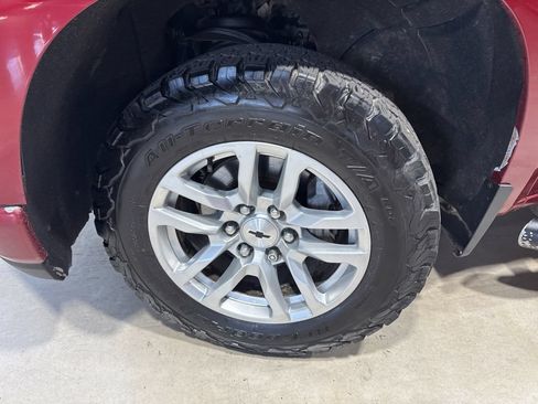 Used 2019 Chevrolet Silverado 1500 RST w/ All-Star Edition AWD/4WD image 2