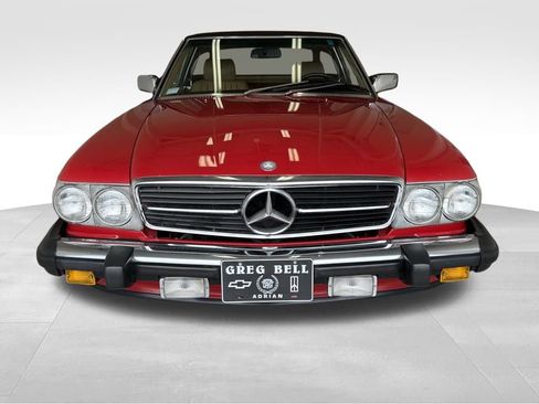 Used 1988 Mercedes-Benz 560 SL image 3