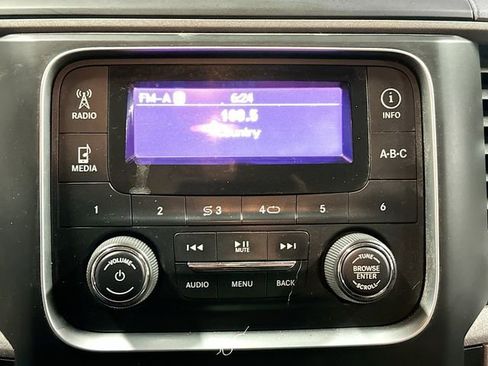 Used 2016 RAM 2500 Tradesman w/ Chrome Appearance Group image 15