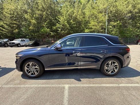 Used 2022 Genesis GV70 2.5T w/ Advanced Package AWD/4WD image 4