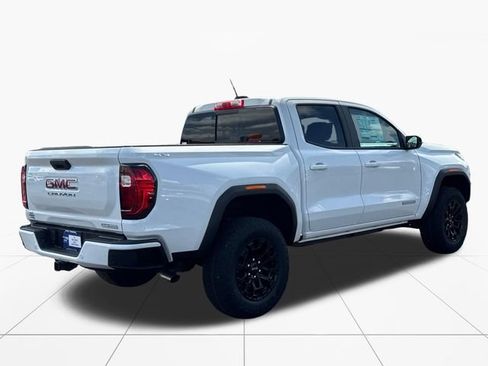 New 2026 GMC Canyon Elevation AWD/4WD image 6