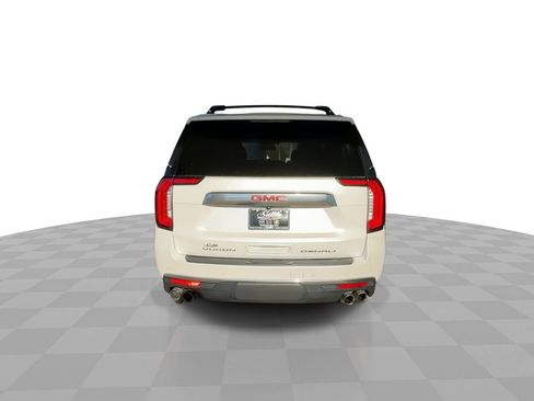 Certified 2022 GMC Yukon XL Denali image 7