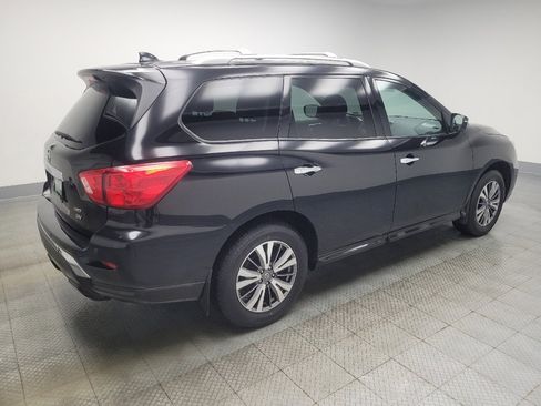 Used 2020 Nissan Pathfinder SV image 10