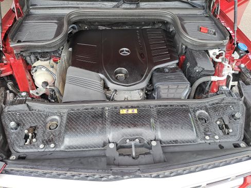 Used 2021 Mercedes-Benz GLS 450 4MATIC image 29