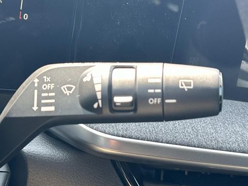 New 2026 Nissan Kicks SV w/ Cold Weather Package FWD image 29