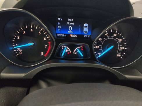 Used 2019 Ford Escape SE FWD image 23