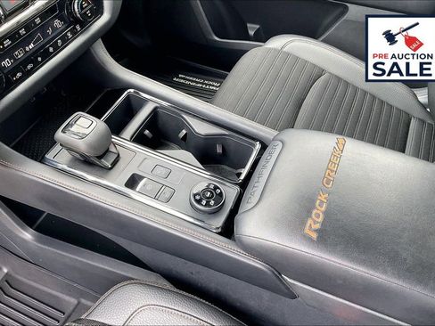 Used 2025 Nissan Pathfinder Rock Creek AWD/4WD image 17