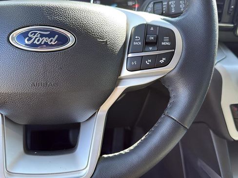 Used 2023 Ford Explorer XLT w/ Equipment Group 202A image 12