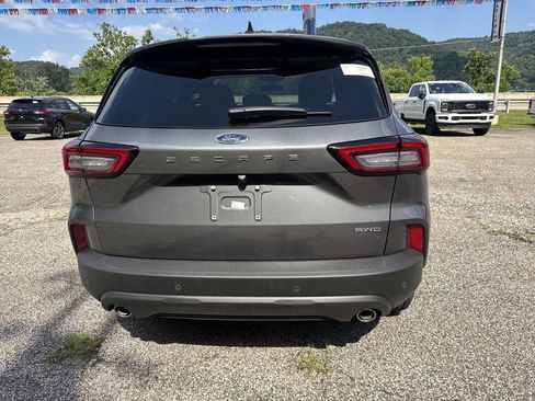 New 2025 Ford Escape ST-Line w/ Tech Pack #1 AWD/4WD image 8