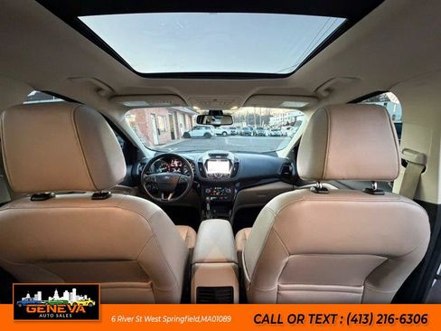 Used 2017 Ford Escape Titanium image 13