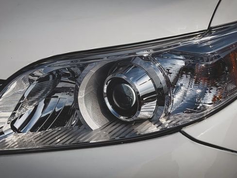 Used 2014 Toyota Sienna XLE FWD image 29