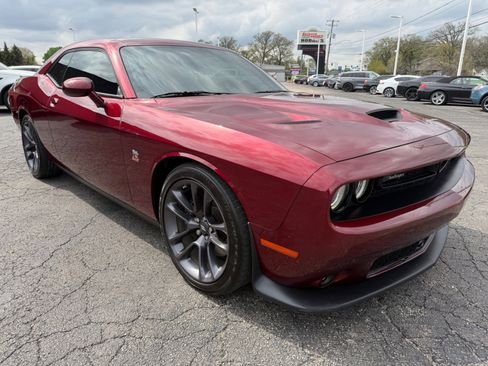 Used 2023 Dodge Challenger R/T Scat Pack w/ Plus Package RWD image 15