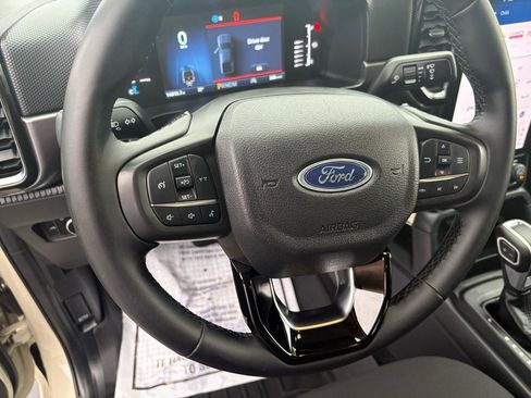 Used 2025 Ford Ranger XLT w/ Equipment Group 301A High AWD/4WD image 17