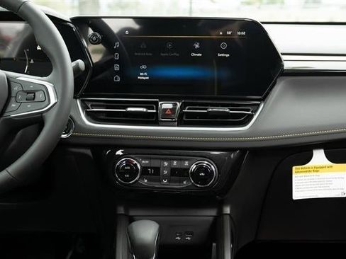 Used 2025 Chevrolet TrailBlazer ACTIV w/ Convenience Package image 33