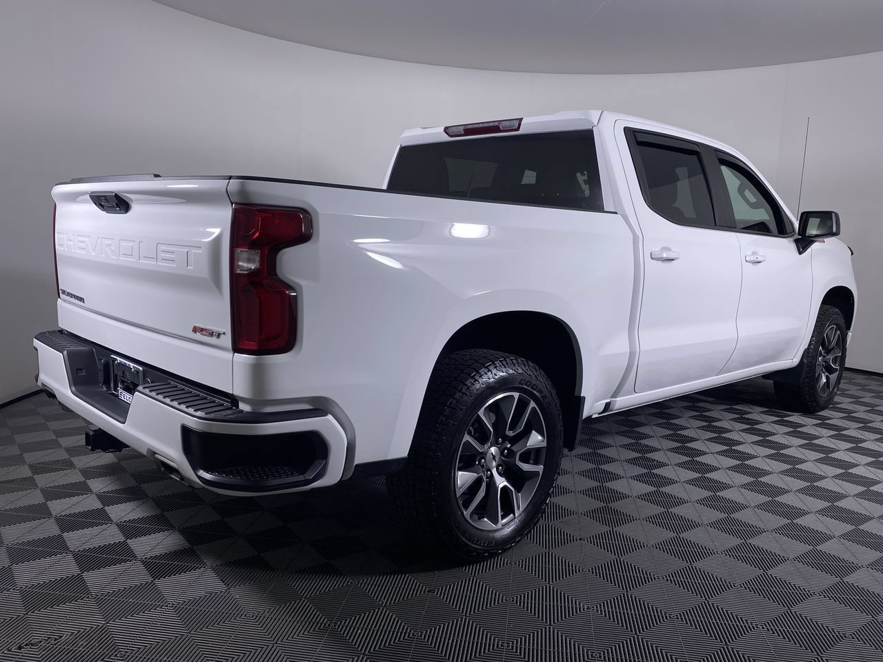 Certified 2022 Chevrolet Silverado 1500 RST AWD/4WD image 19