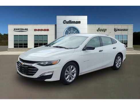 Used 2022 Chevrolet Malibu LT FWD image 7