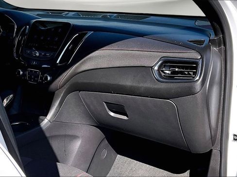 Used 2024 Chevrolet Equinox RS image 25