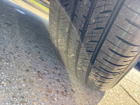 Used 2019 Subaru Outback 2.5i Premium image 6