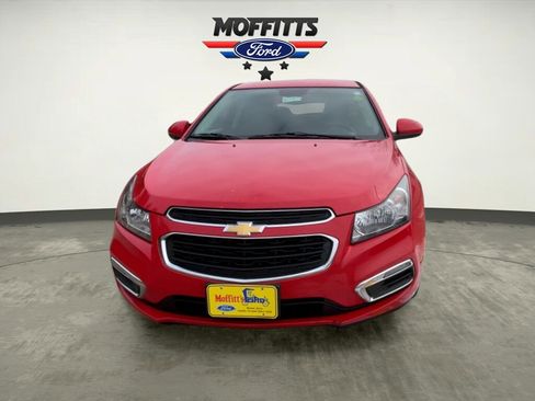 Used 2016 Chevrolet Cruze LT image 8