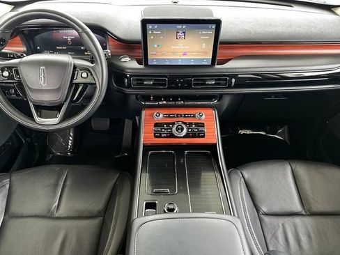 Used 2024 Lincoln Aviator Reserve RWD image 16