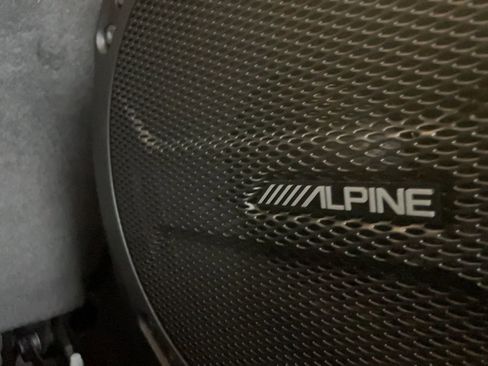 Used 2020 Jeep Wrangler Unlimited Sport S w/ Sun And Sound Package image 16