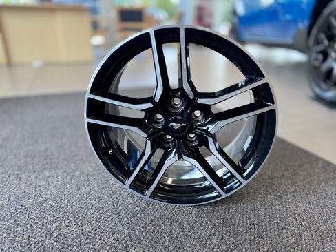 Used 2018 Ford Mustang GT RWD image 58