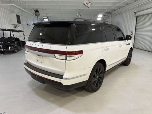 Used 2023 Lincoln Navigator Black Label image 5
