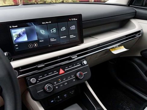 New 2026 Hyundai Tucson SE image 14