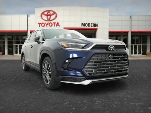 New 2026 Toyota Grand Highlander AWD Hybrid image 18