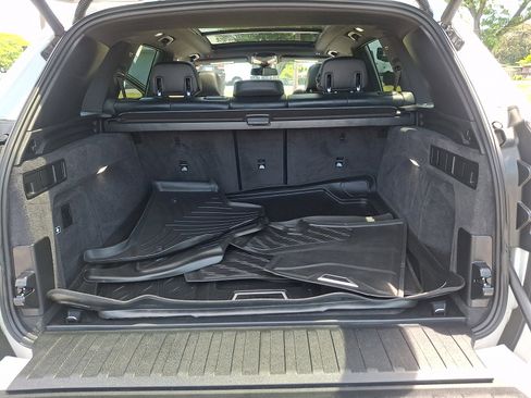 Used 2019 BMW X5 xDrive40i w/ Convenience Package AWD/4WD image 31