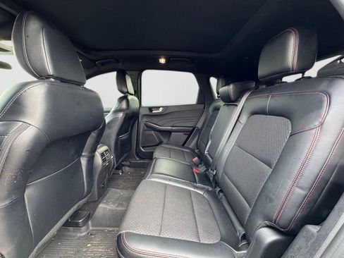 Used 2025 Ford Escape ST-Line w/ Tech Pack #1 AWD/4WD image 11
