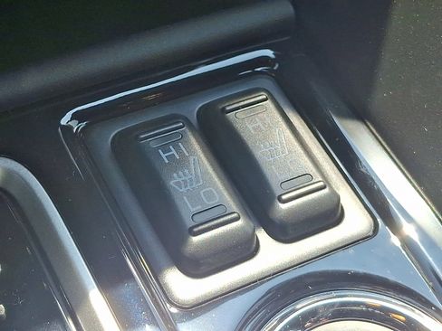 New 2025 Mitsubishi Eclipse Cross Black Edition image 21