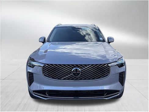 New 2026 Volvo XC90 B6 Ultra AWD/4WD image 2