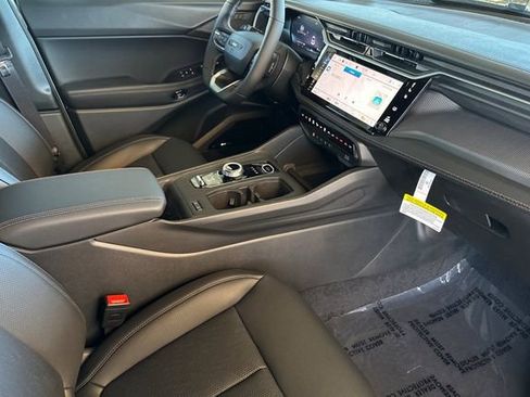 New 2026 Jeep Cherokee Overland w/ Advanced Pro Tech Group AWD/4WD image 15