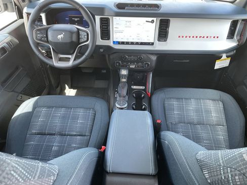 New 2026 Ford Bronco Heritage Edition AWD/4WD image 12
