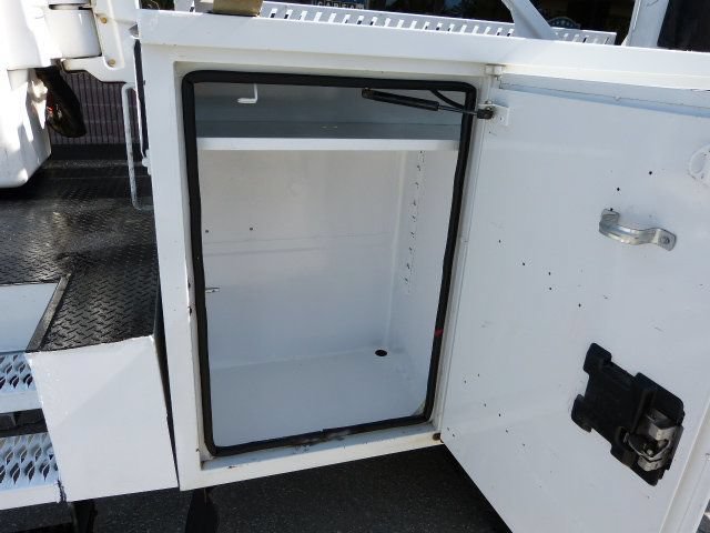Used 2016 Ford F550 4x4 Regular Cab Super Duty image 23