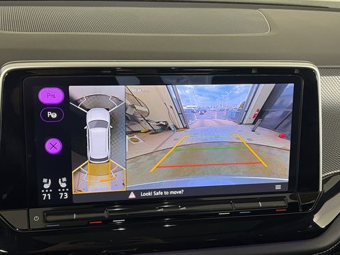 Used 2025 Volkswagen Atlas Cross Sport SEL Premium R-Line image 26