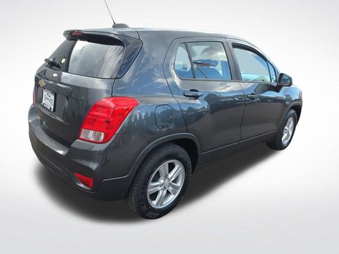 Used 2019 Chevrolet Trax LS FWD image 5