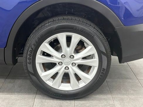 Used 2015 Toyota RAV4 Limited w/ Technology Package FWD image 7